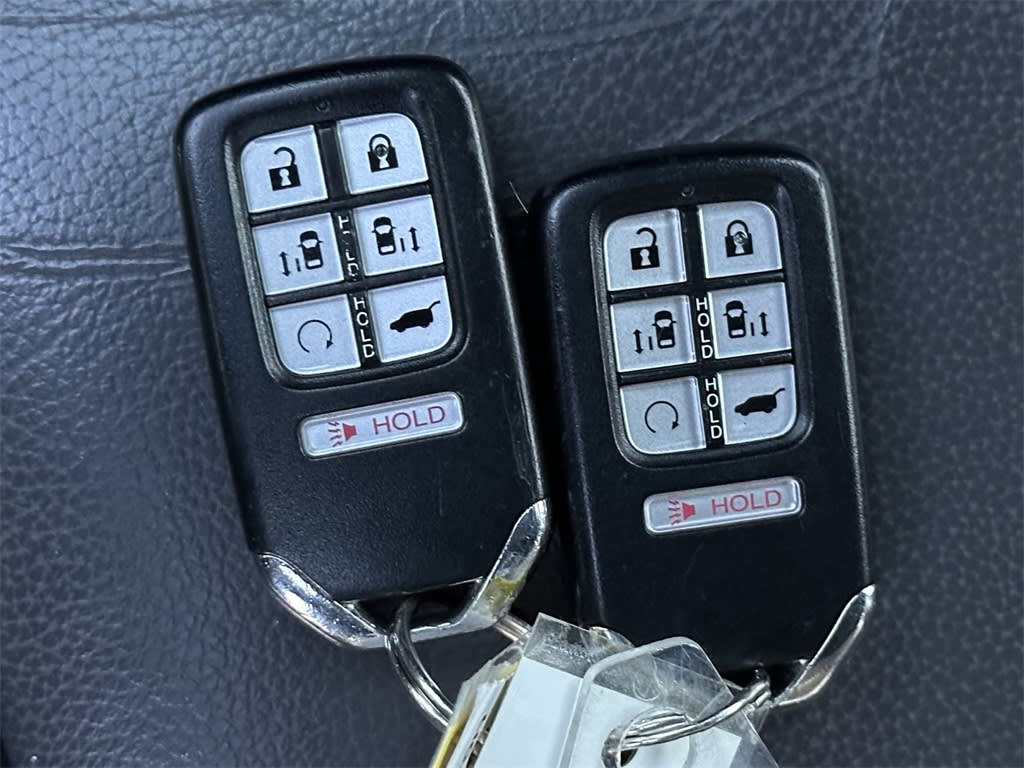 Thumbnail: 2018 Honda Odyssey - 18