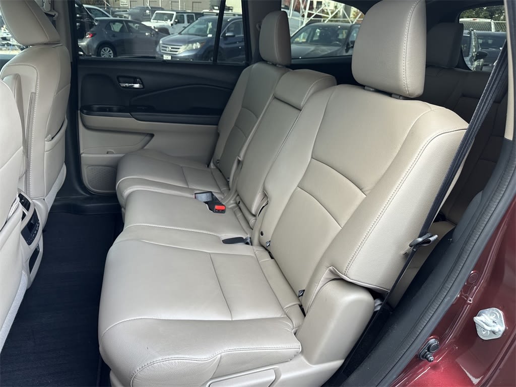 Thumbnail: 2022 Honda Pilot - 22