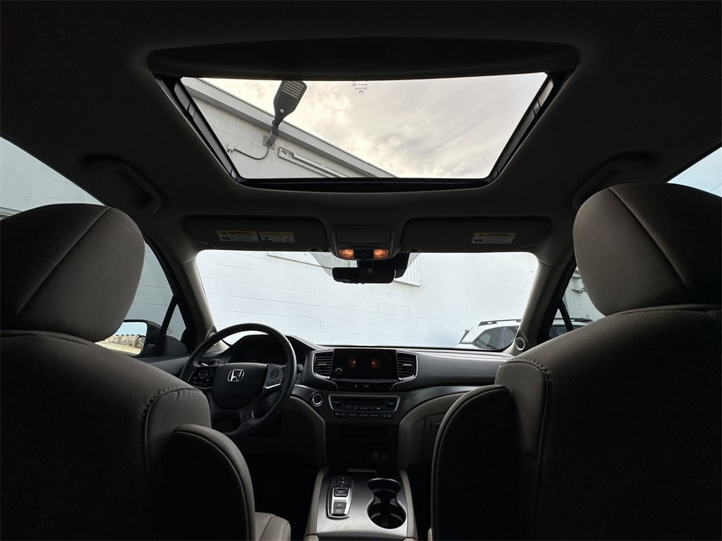 Thumbnail: 2022 Honda Pilot - 21