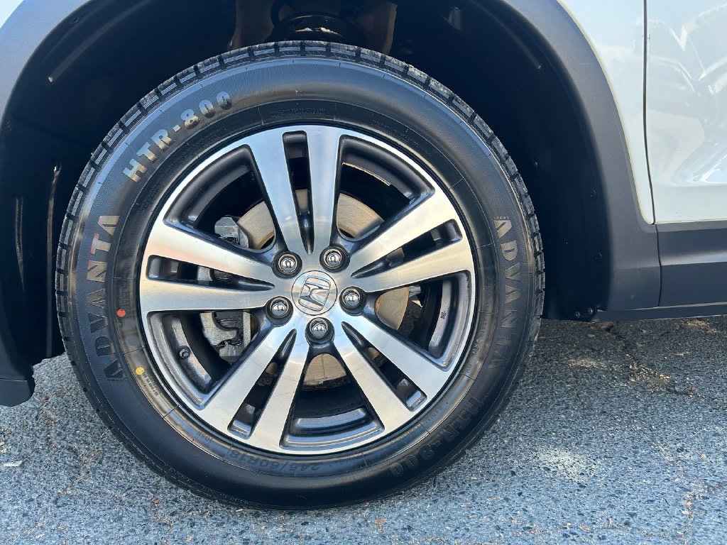 Thumbnail: 2018 Honda Pilot - 8