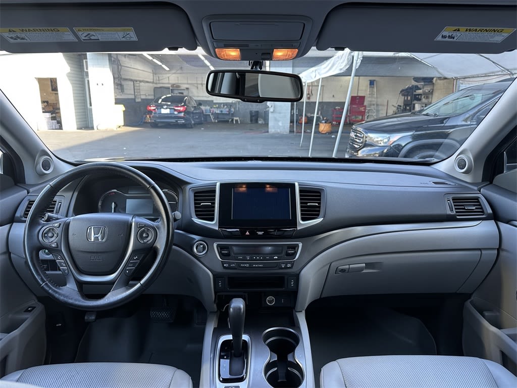 Thumbnail: 2017 Honda Ridgeline - 2