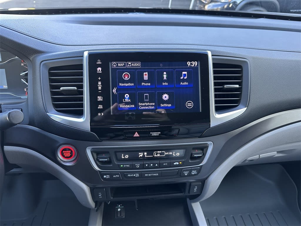 Thumbnail: 2017 Honda Ridgeline - 13