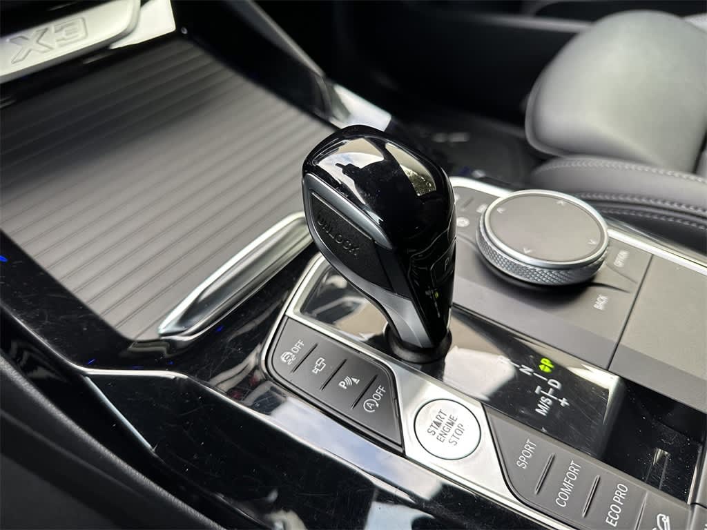 Thumbnail: 2023 BMW X3 - 15