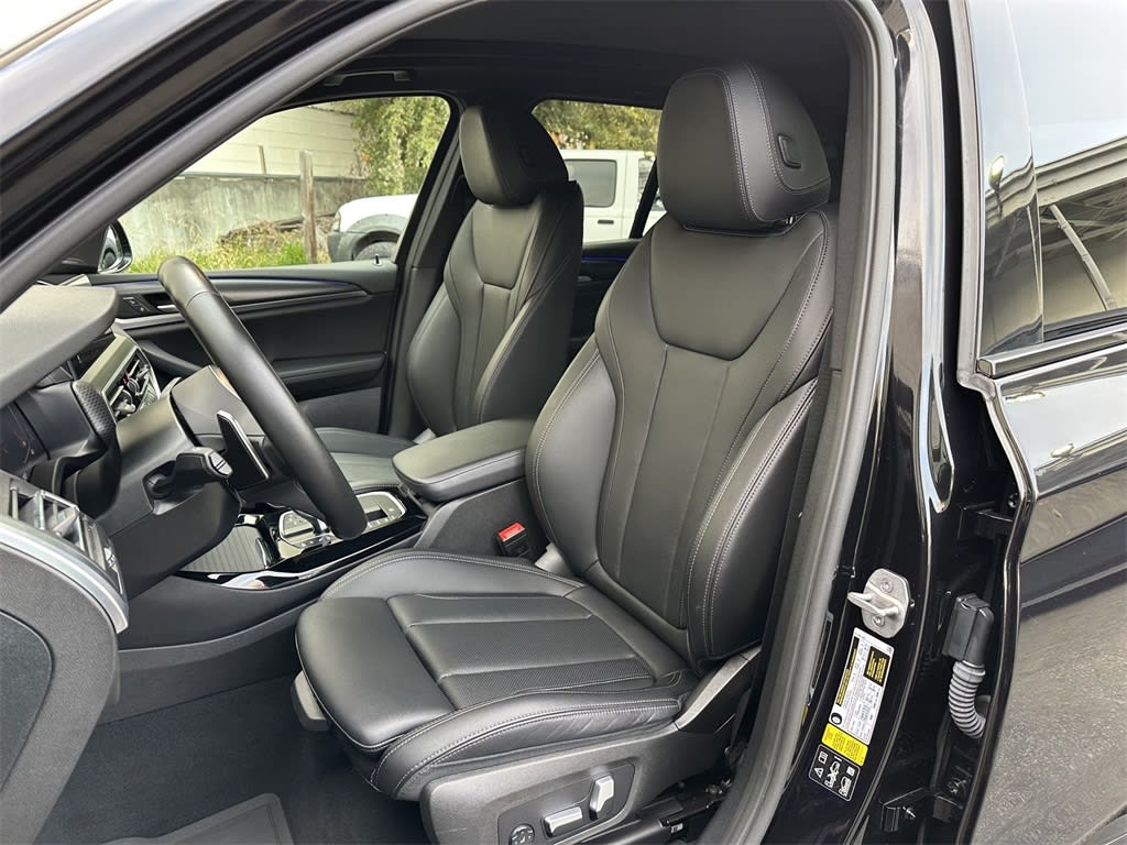 Thumbnail: 2023 BMW X3 - 10