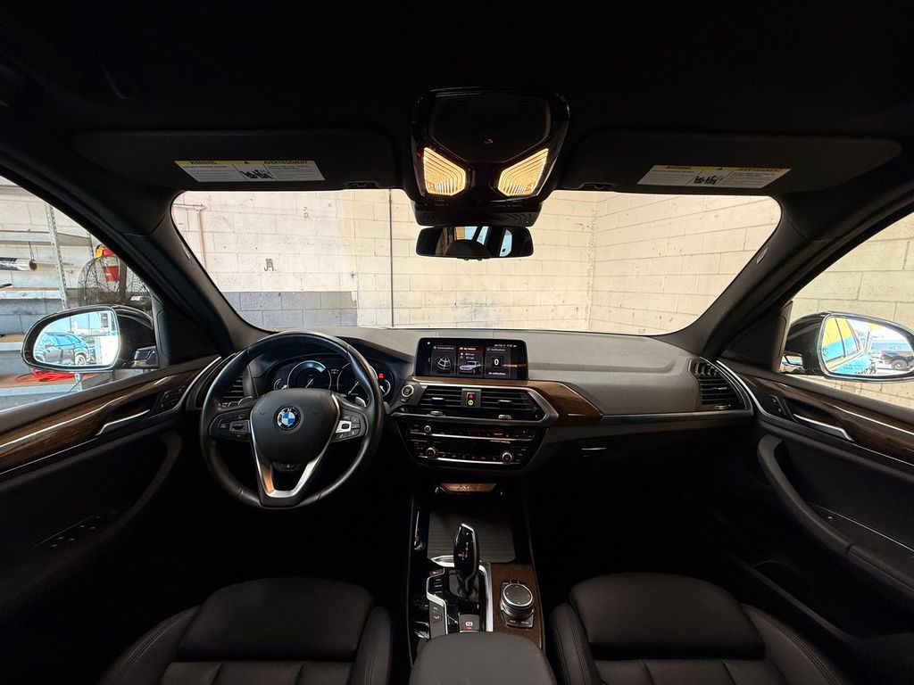 Thumbnail: 2019 BMW X3 - 9