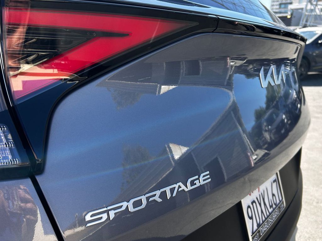 Thumbnail: 2023 Kia Sportage - 7