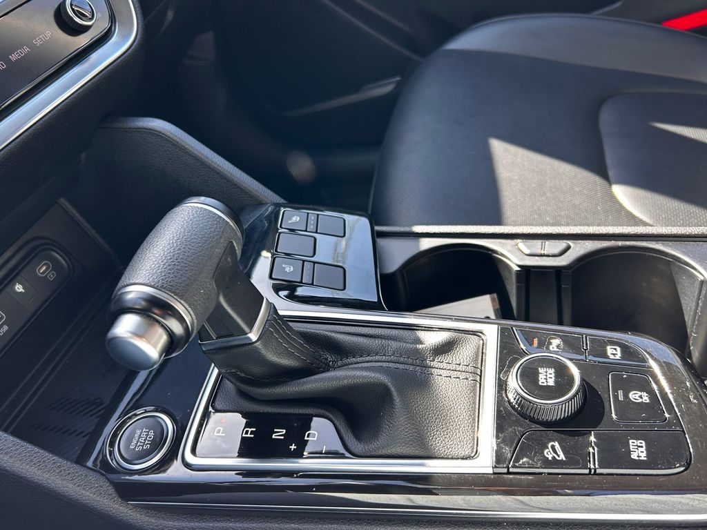Thumbnail: 2023 Kia Sportage - 20