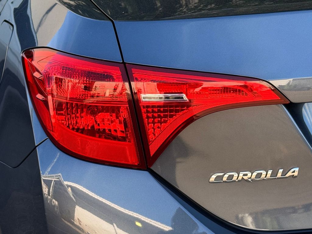 Thumbnail: 2017 Toyota Corolla - 19