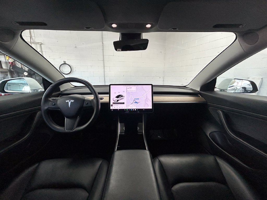 Thumbnail: 2020 Tesla Model 3 - 9
