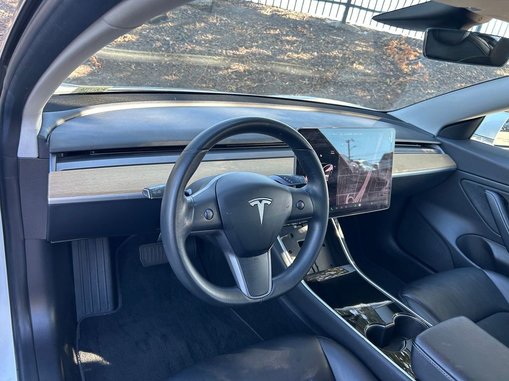 Thumbnail: 2018 Tesla Model 3 - 2