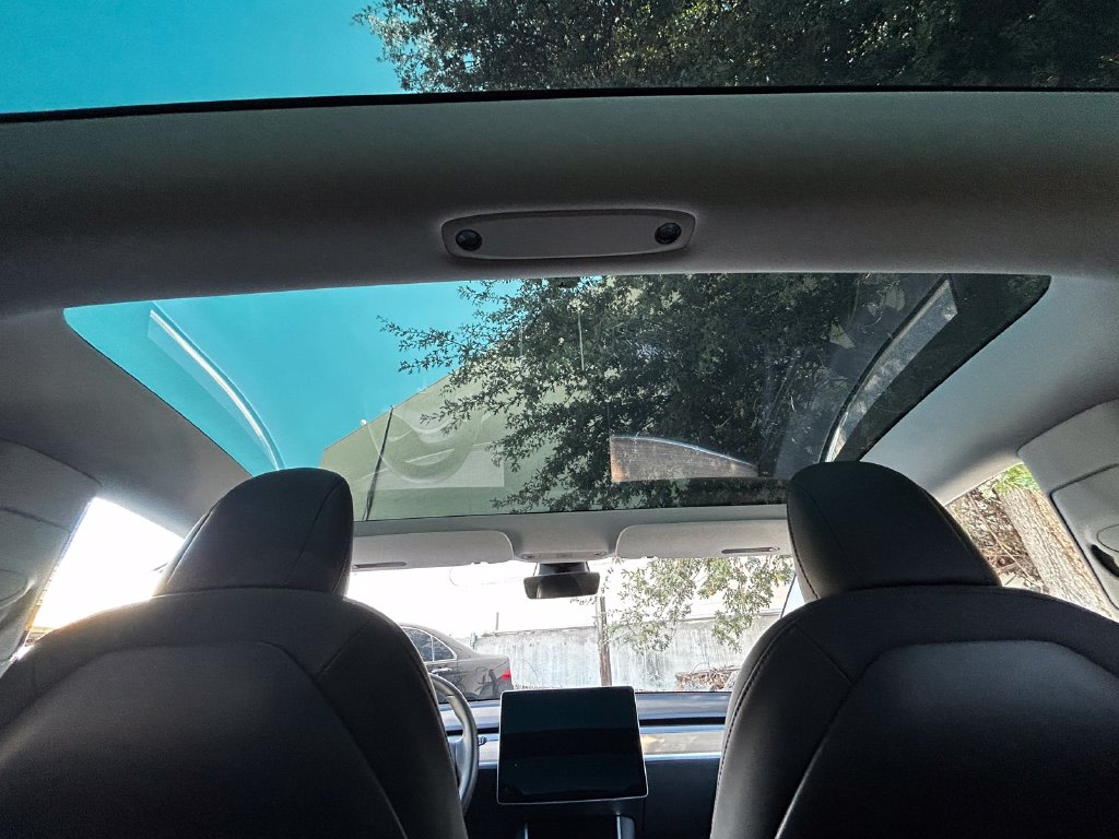 Thumbnail: 2020 Tesla Model 3 - 18