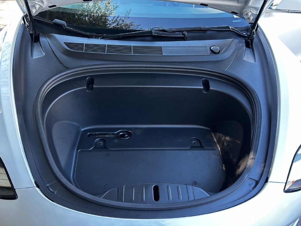 Thumbnail: 2020 Tesla Model 3 - 15