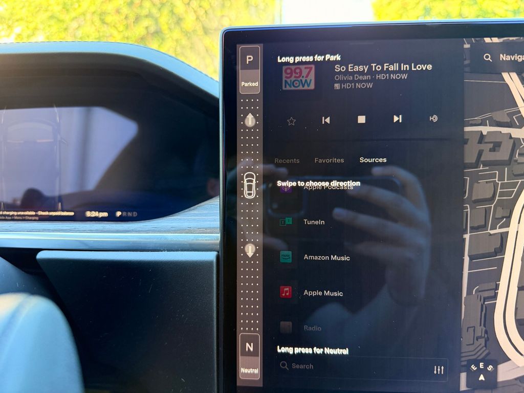 Thumbnail: 2021 Tesla Model S - 20