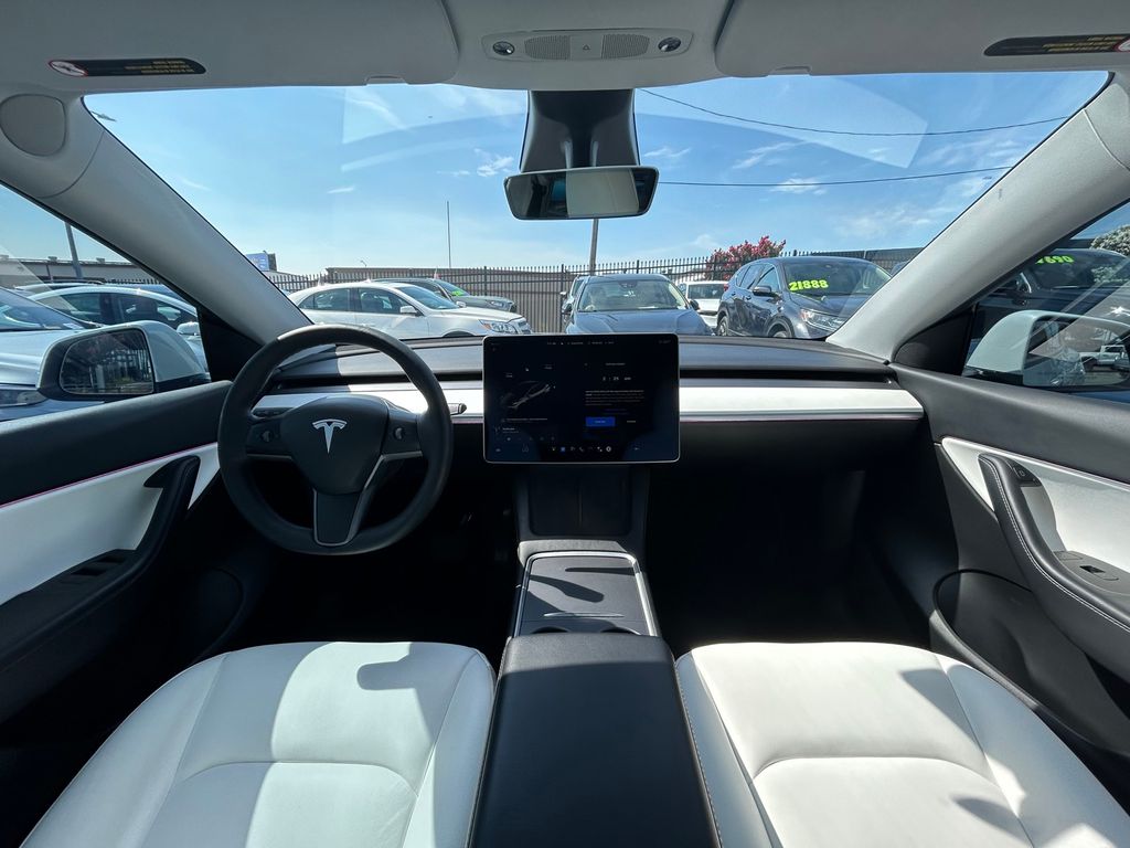 Thumbnail: 2021 Tesla Model Y - 9