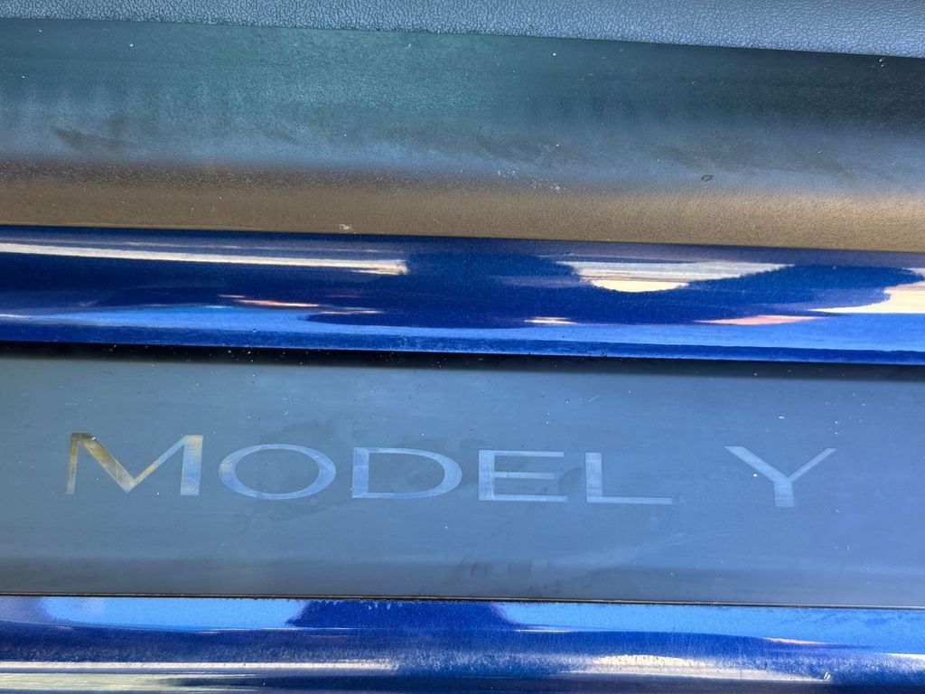 Thumbnail: 2020 Tesla Model Y - 7