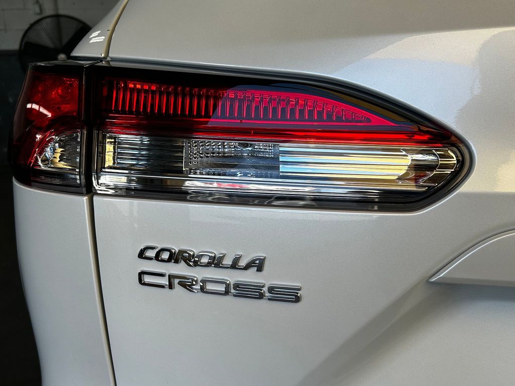 Thumbnail: 2024 Toyota Corolla Cross - 14