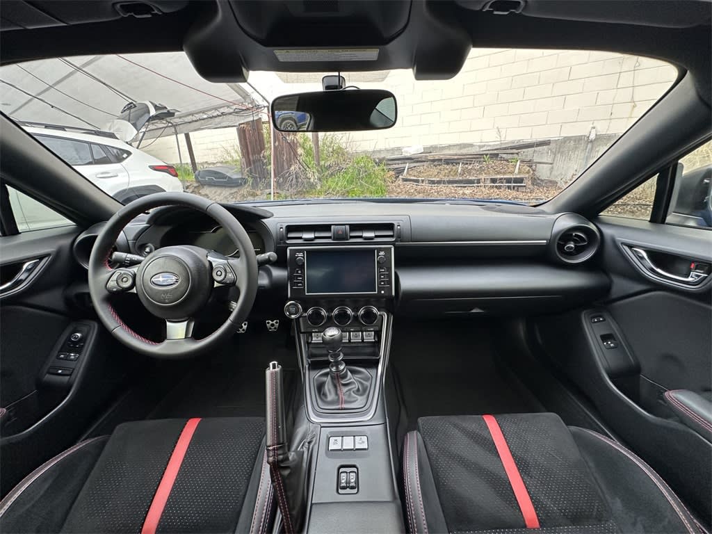 Thumbnail: 2024 Toyota GR86 - 8