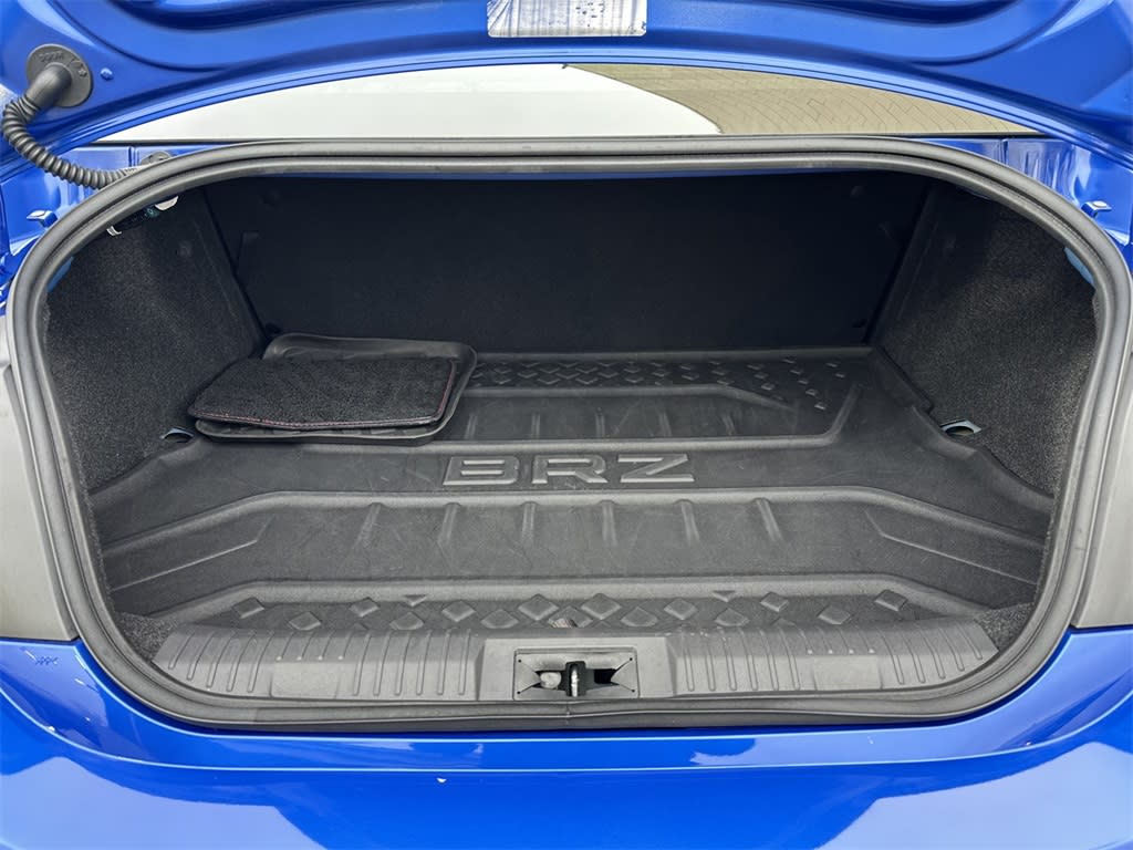 Thumbnail: 2024 Toyota GR86 - 17