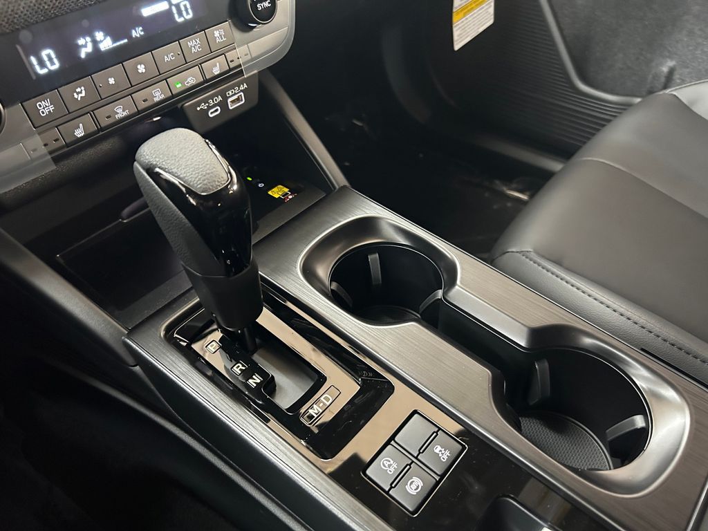 Thumbnail: 2026 Subaru Outback - 16