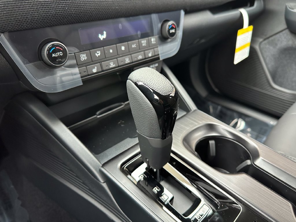 Thumbnail: 2026 Subaru Outback - 16