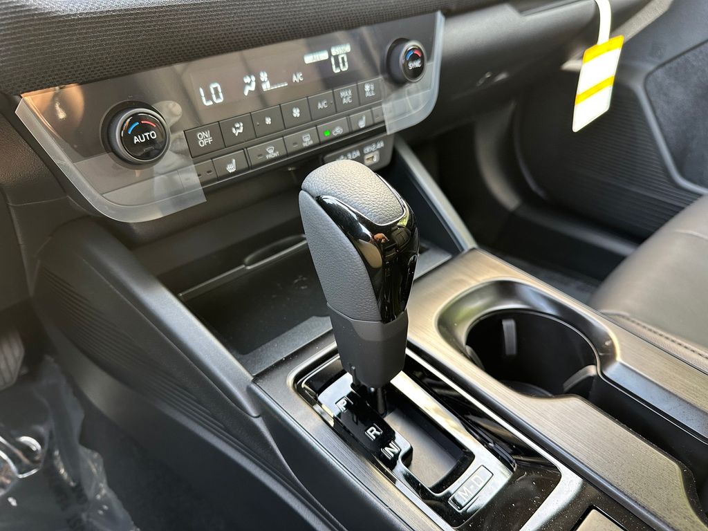 Thumbnail: 2026 Subaru Outback - 16