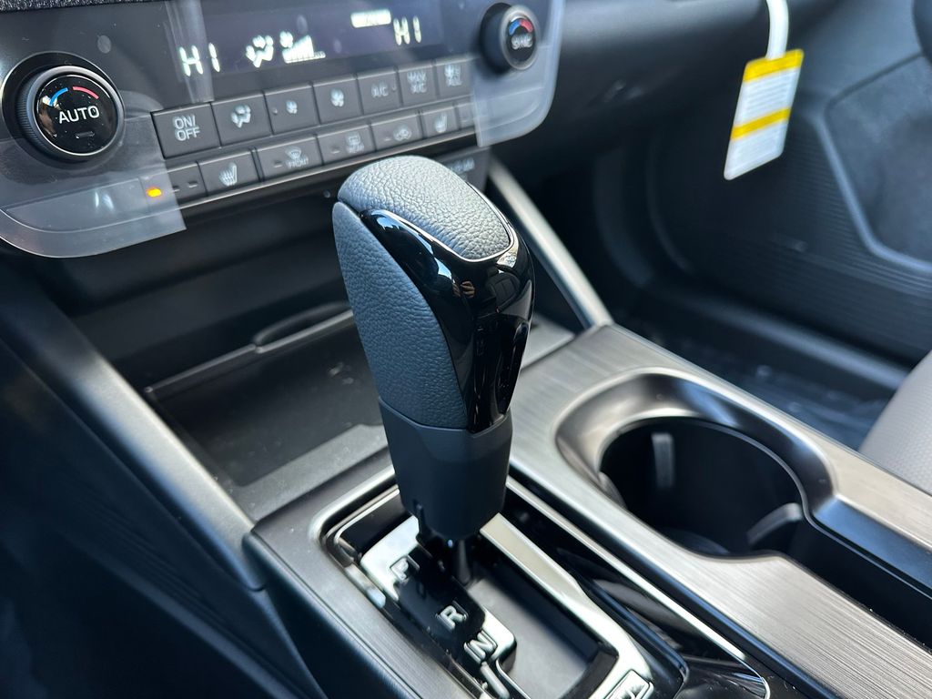 Thumbnail: 2026 Subaru Outback - 16