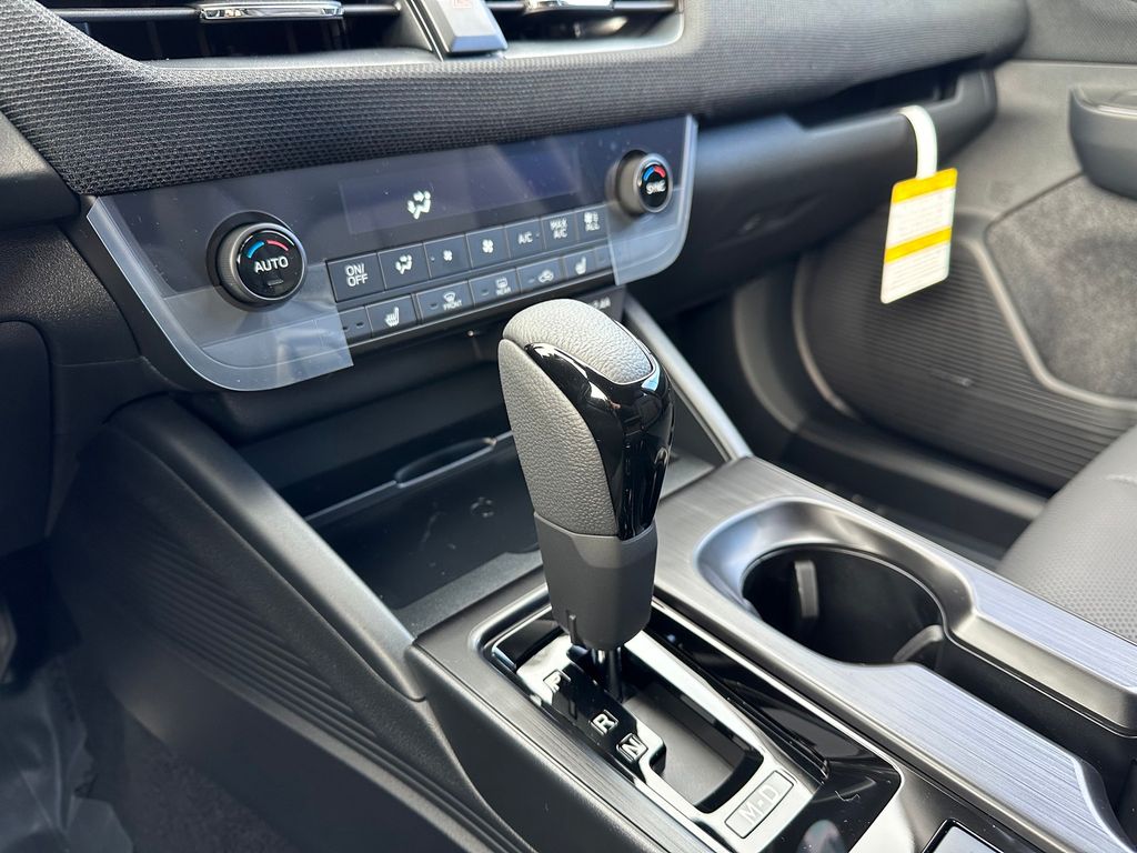 Thumbnail: 2026 Subaru Outback - 16