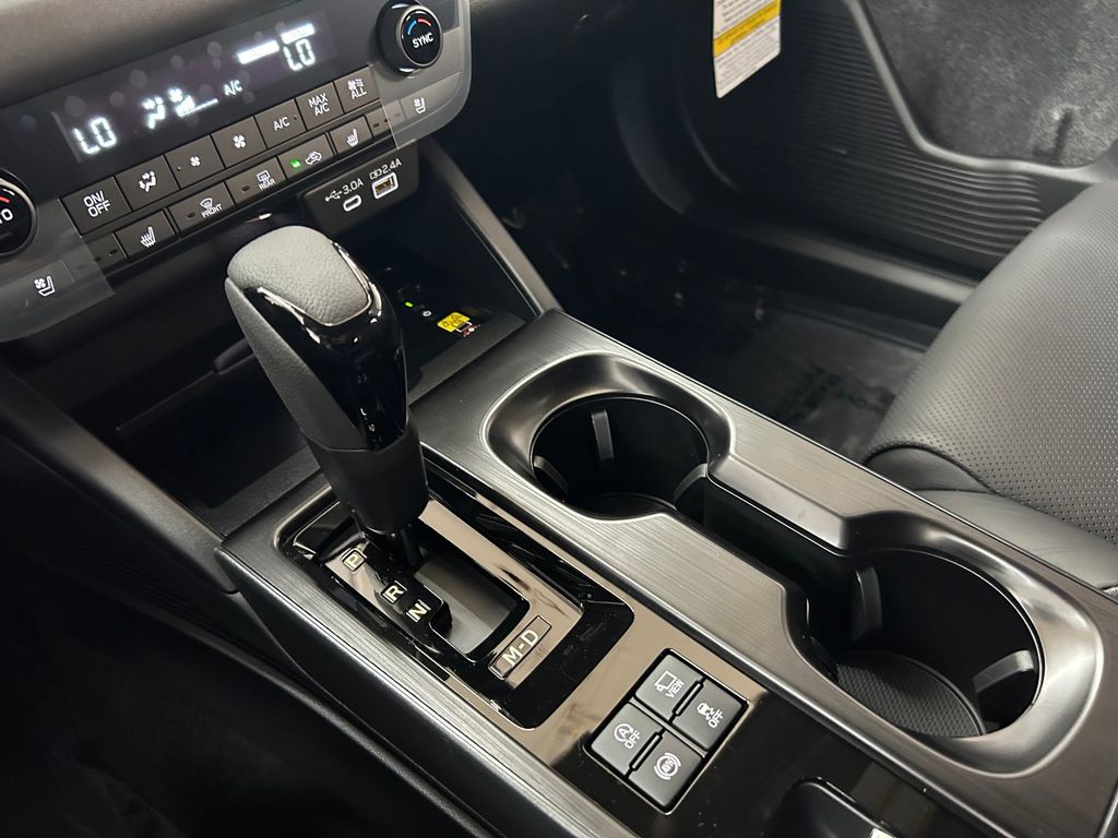 Thumbnail: 2026 Subaru Outback - 16