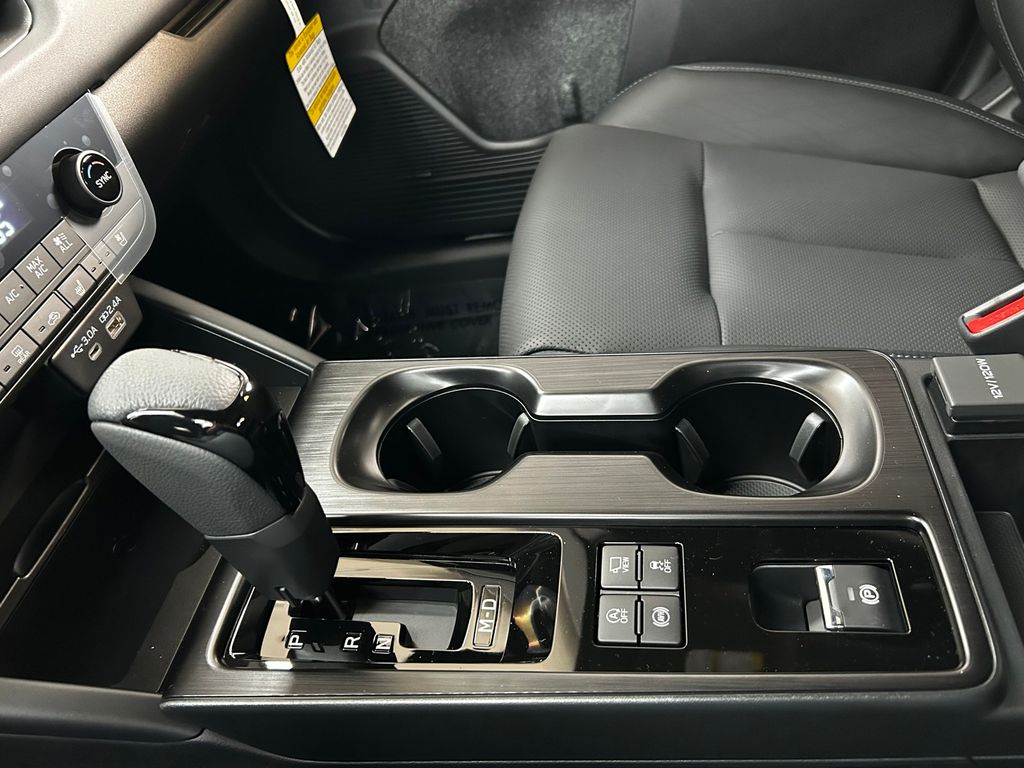 Thumbnail: 2026 Subaru Outback - 16