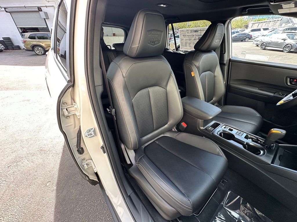 Thumbnail: 2026 Subaru Outback - 12