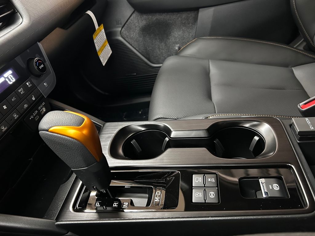 Thumbnail: 2026 Subaru Outback - 15