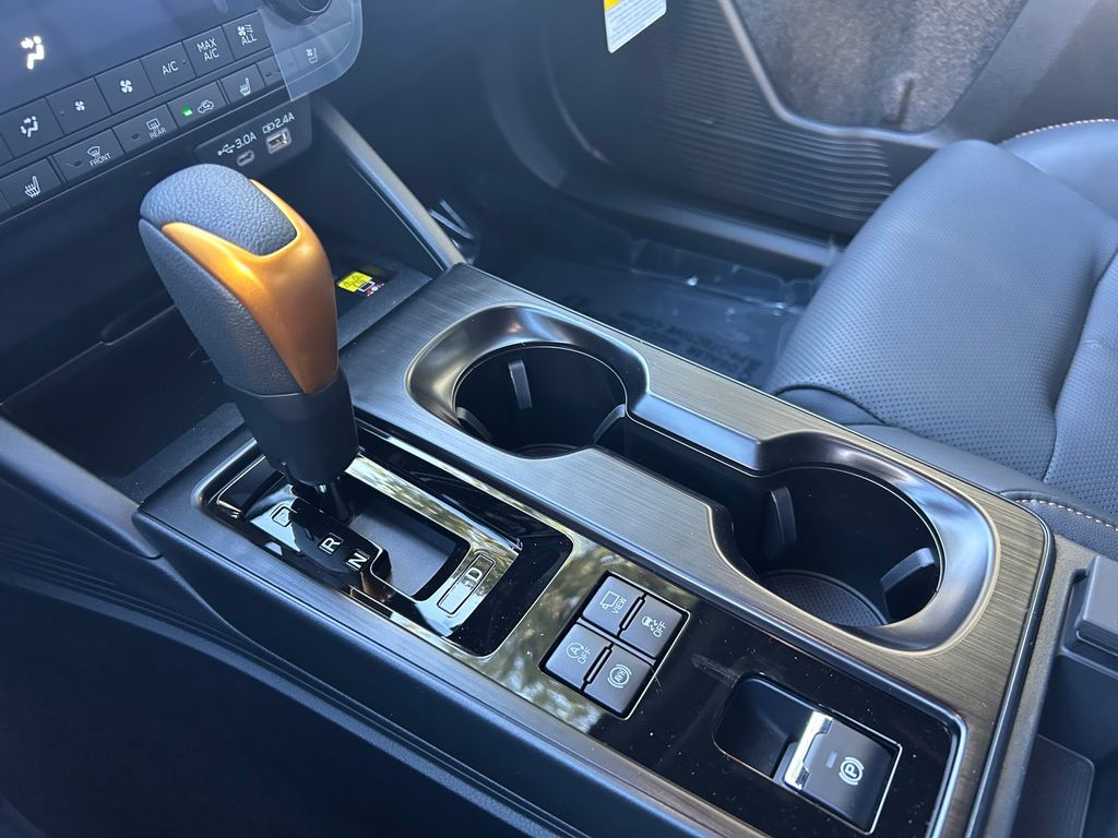 Thumbnail: 2026 Subaru Outback - 16
