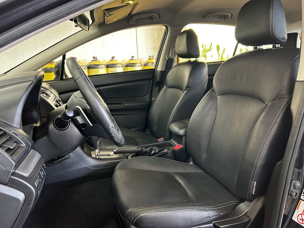 Thumbnail: 2014 Subaru XV Crosstrek - 10