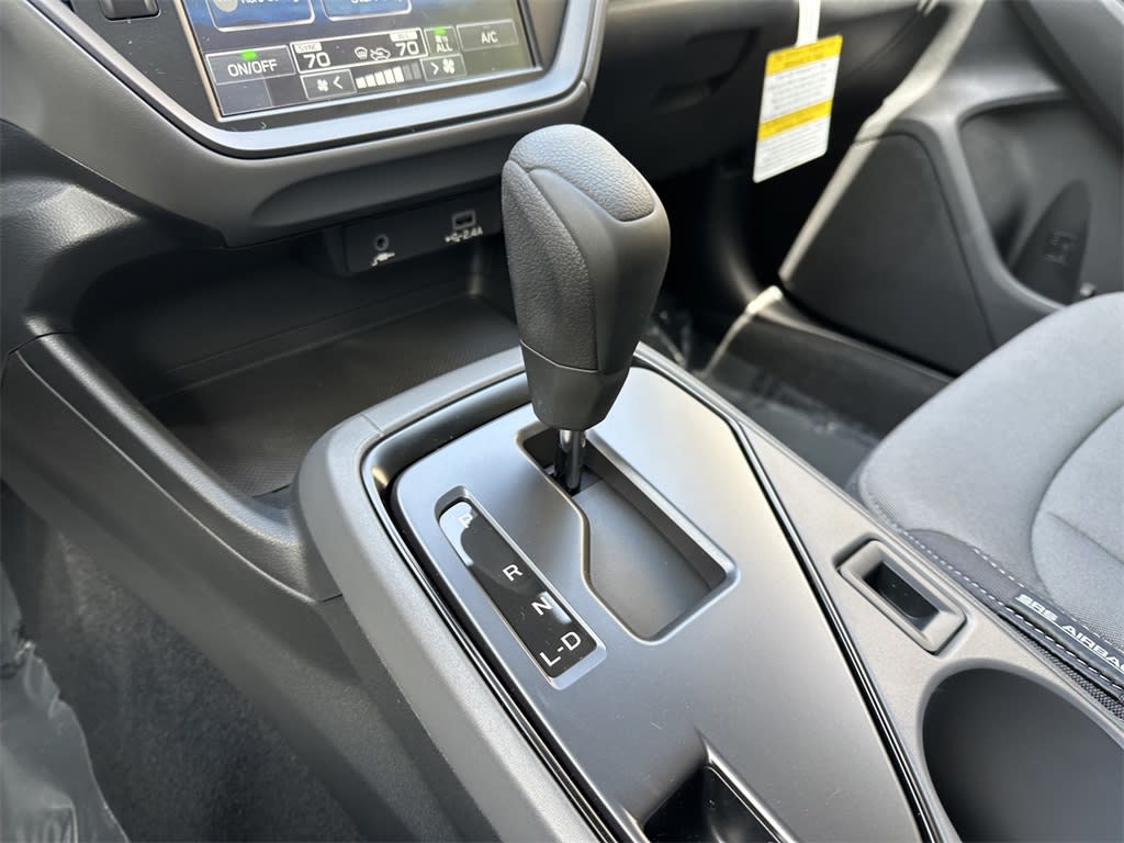 2025 Subaru Crosstrek Base 14