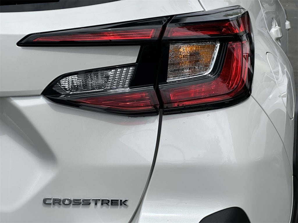 2025 Subaru Crosstrek Premium 19