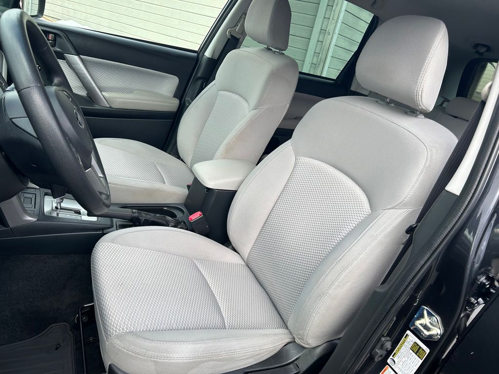 Thumbnail: 2018 Subaru Forester - 11