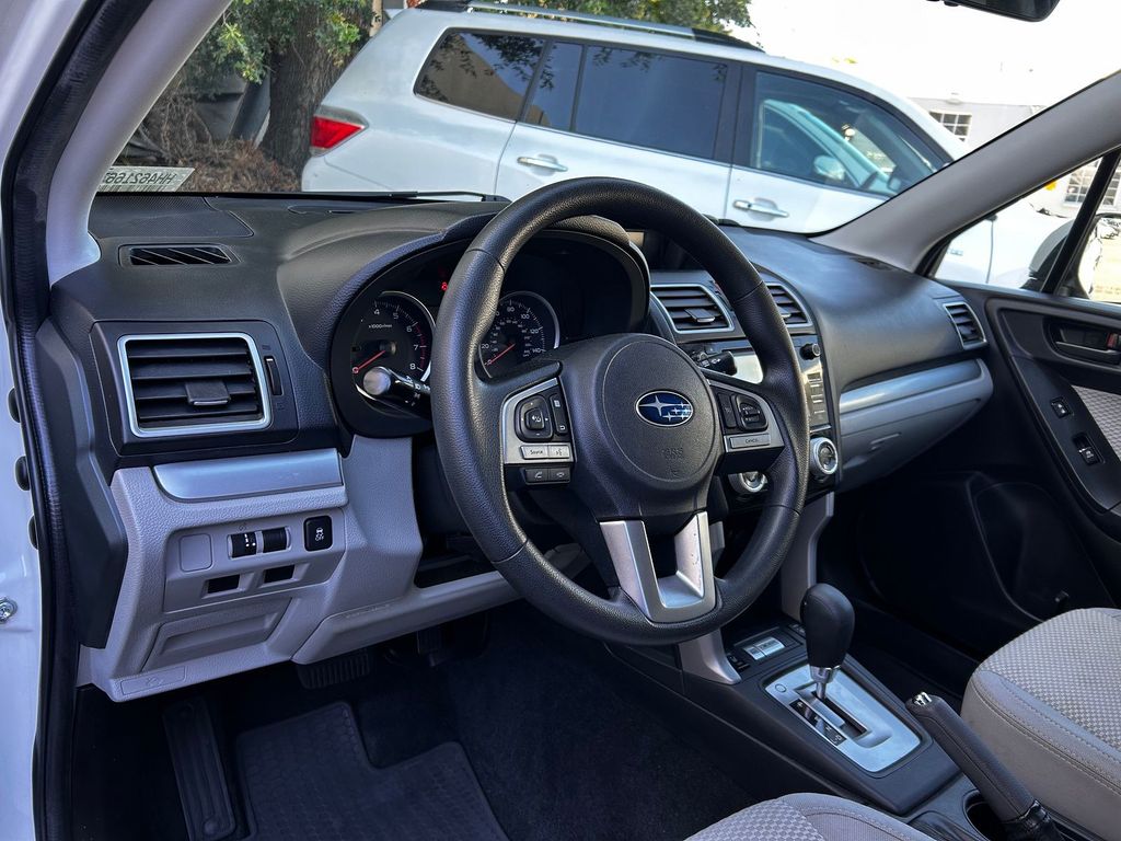 Thumbnail: 2017 Subaru Forester - 2