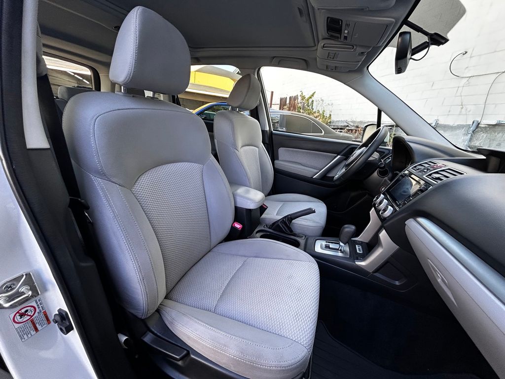 Thumbnail: 2017 Subaru Forester - 12