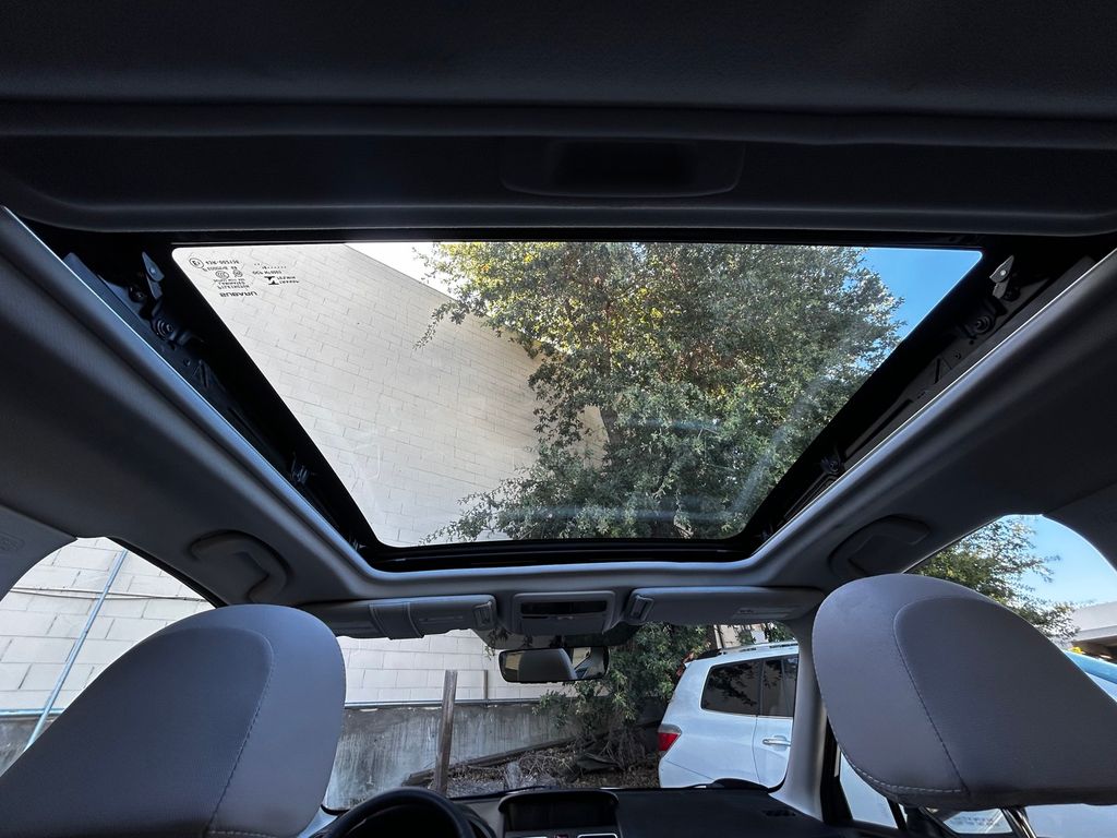 Thumbnail: 2017 Subaru Forester - 19