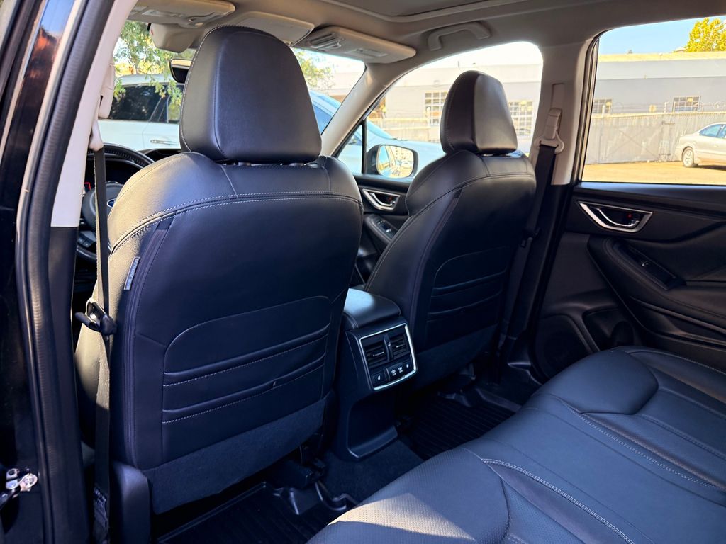 Thumbnail: 2019 Subaru Forester - 10
