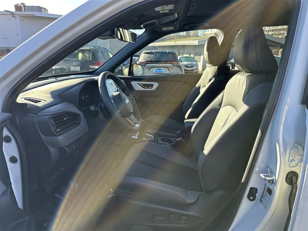 2025 Subaru Forester Sport 11