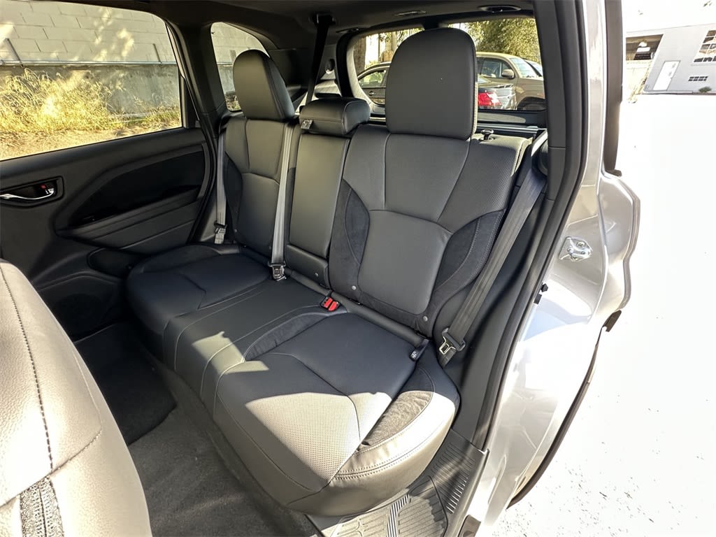 Thumbnail: 2025 Subaru Forester - 21