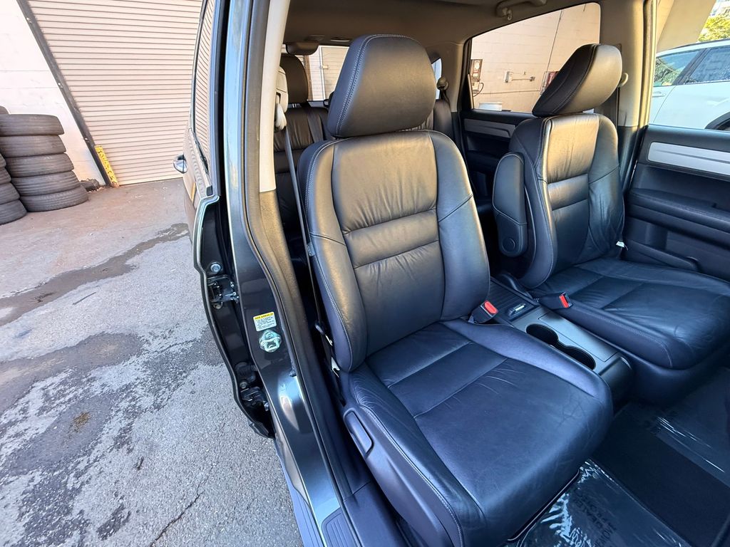 Thumbnail: 2011 Honda CR-V - 21