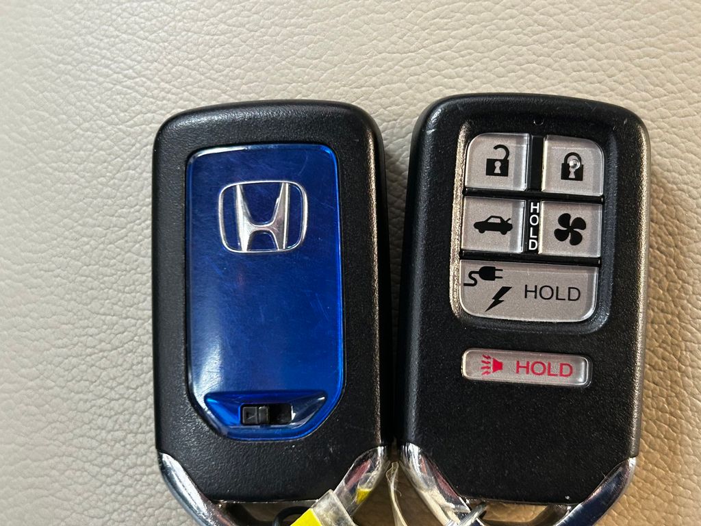 Thumbnail: 2019 Honda Clarity - 21