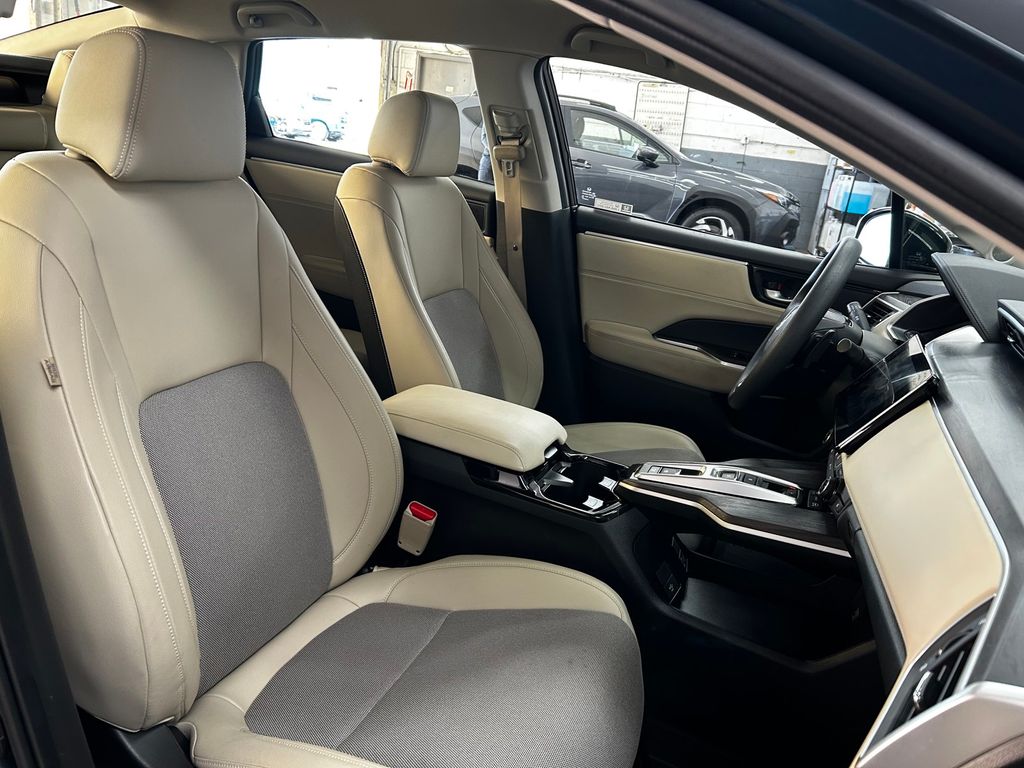 Thumbnail: 2019 Honda Clarity - 10