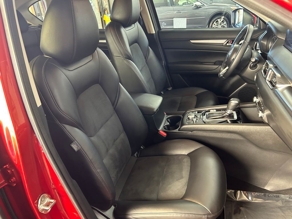Thumbnail: 2021 Mazda CX-5 - 21