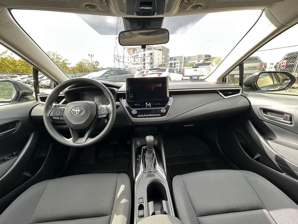 Thumbnail: 2024 Toyota Corolla - 9