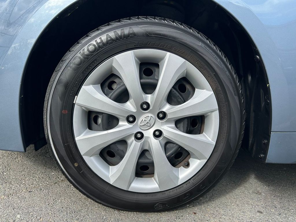 Thumbnail: 2024 Toyota Corolla - 7