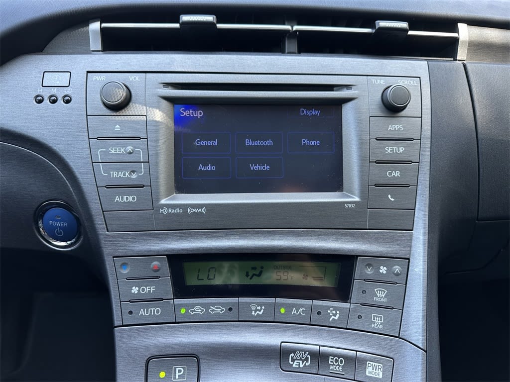 Thumbnail: 2014 Toyota Prius - 14