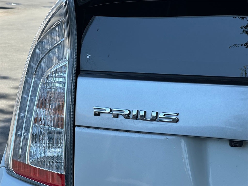 Thumbnail: 2014 Toyota Prius - 7